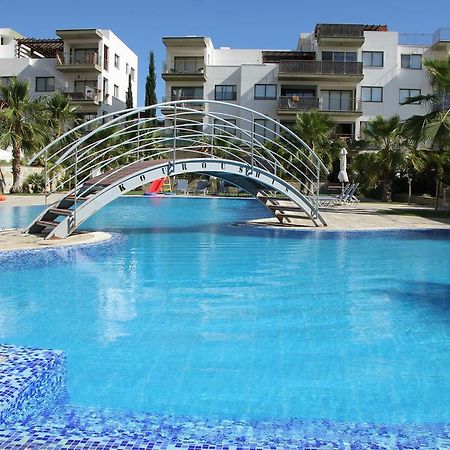 Danaos Pool View Apartment Paphos Exterior photo